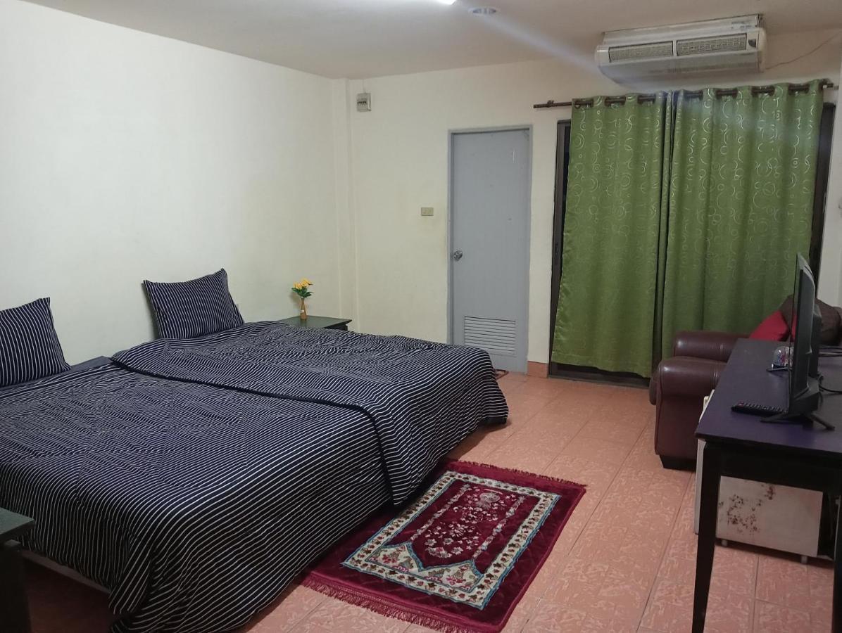 Apartments Thai Smile Pattaya Bagian luar foto