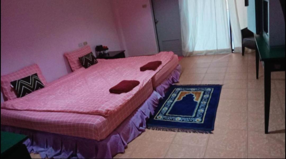 Apartments Thai Smile Pattaya Bagian luar foto